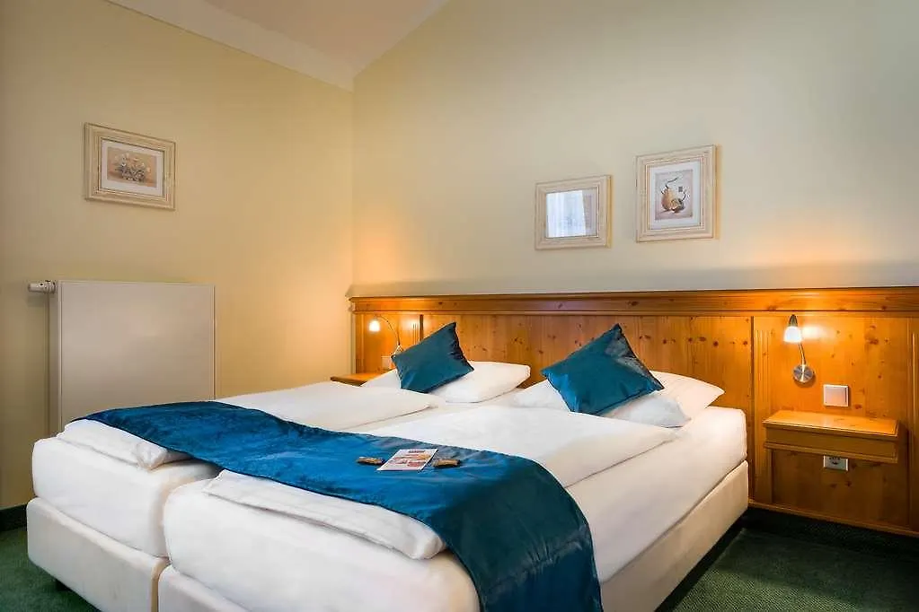 Garner Hotel Munich - Messe By Ihg Haar  3*, Haar (Munich)
