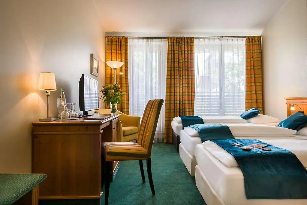 Garner Hotel Munich - Messe By Ihg Haar  3*, Haar (Munich) Almanya