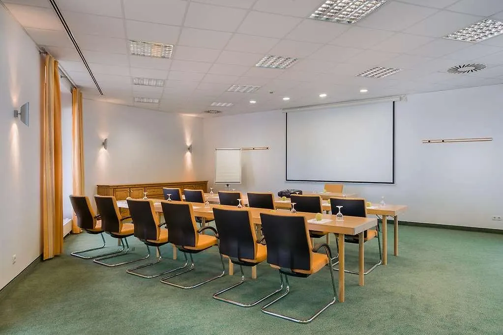 ***  Garner Hotel Munich - Messe By Ihg Haar  Almanya