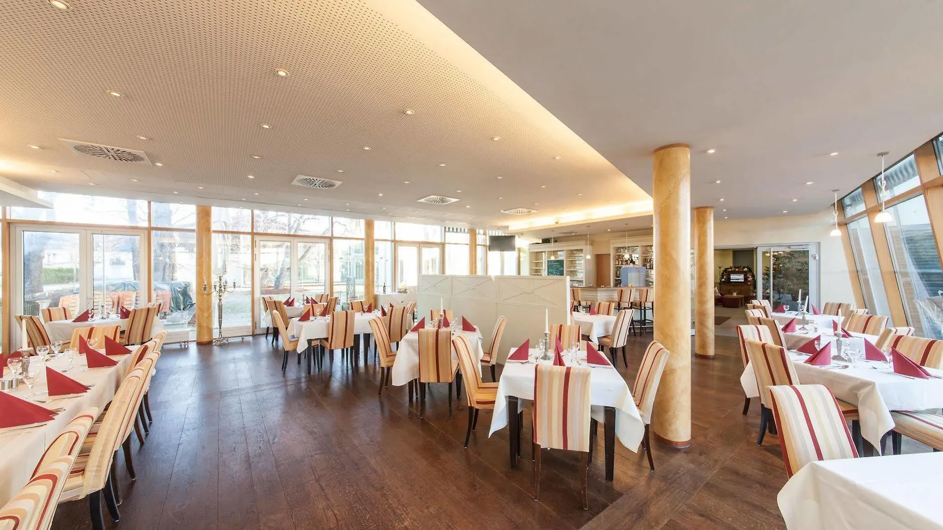 Garner Hotel Munich - Messe By Ihg Haar